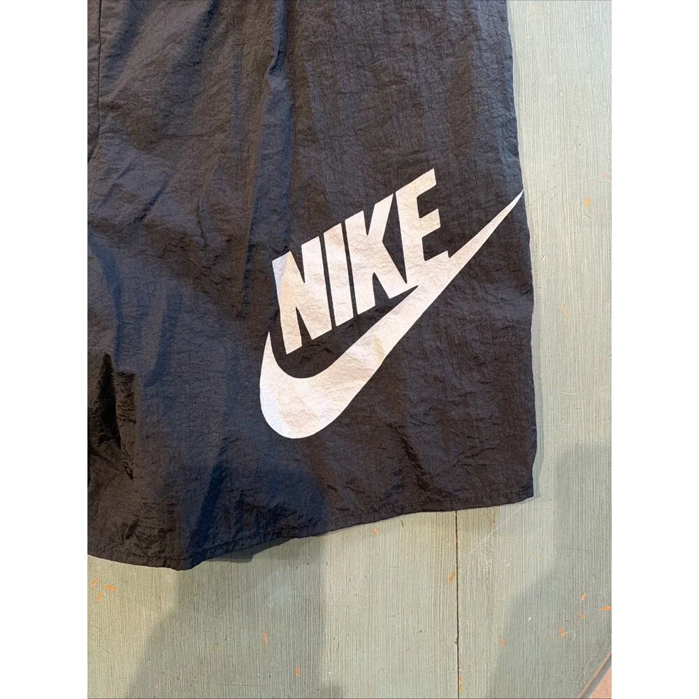 Nike product pair