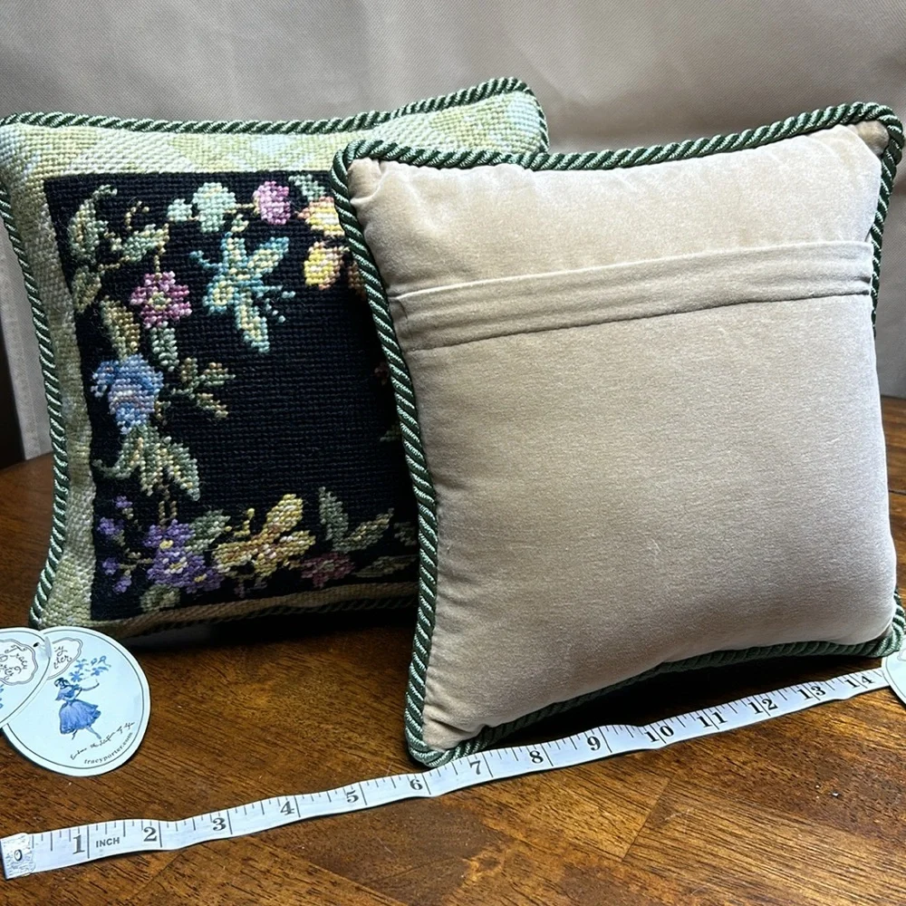 Tracy Porter accent pillows