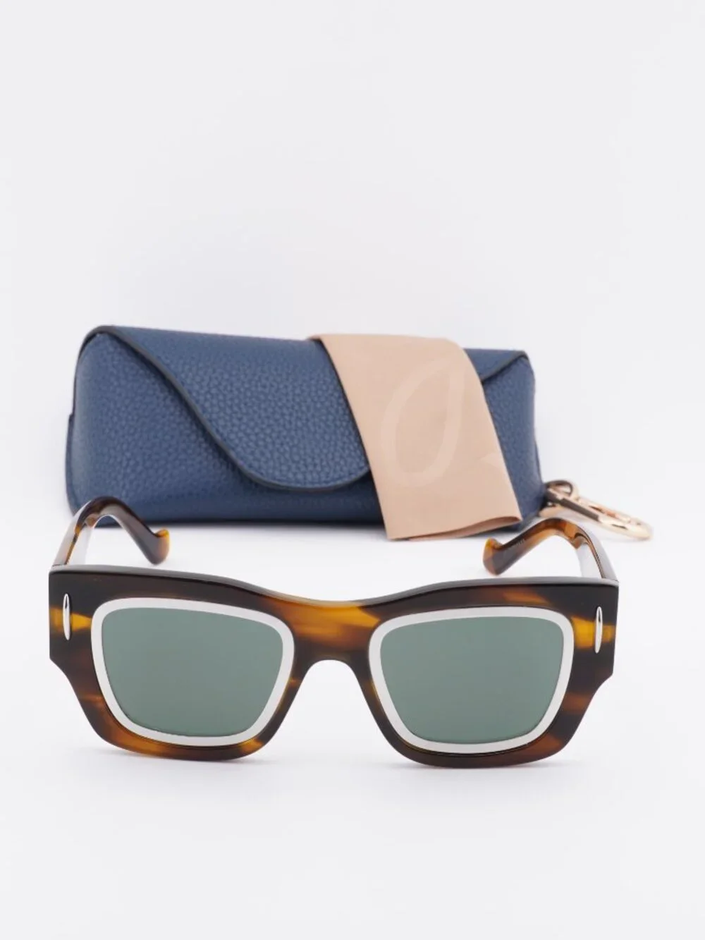 Loewe model lw40168i