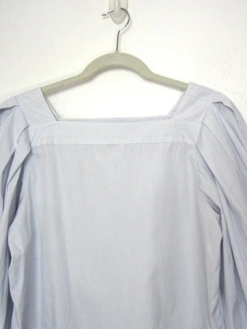 J. Crew crisp square