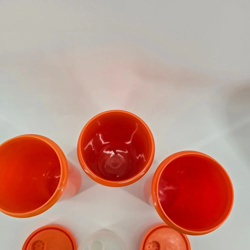 Tupperware vintage drinkware