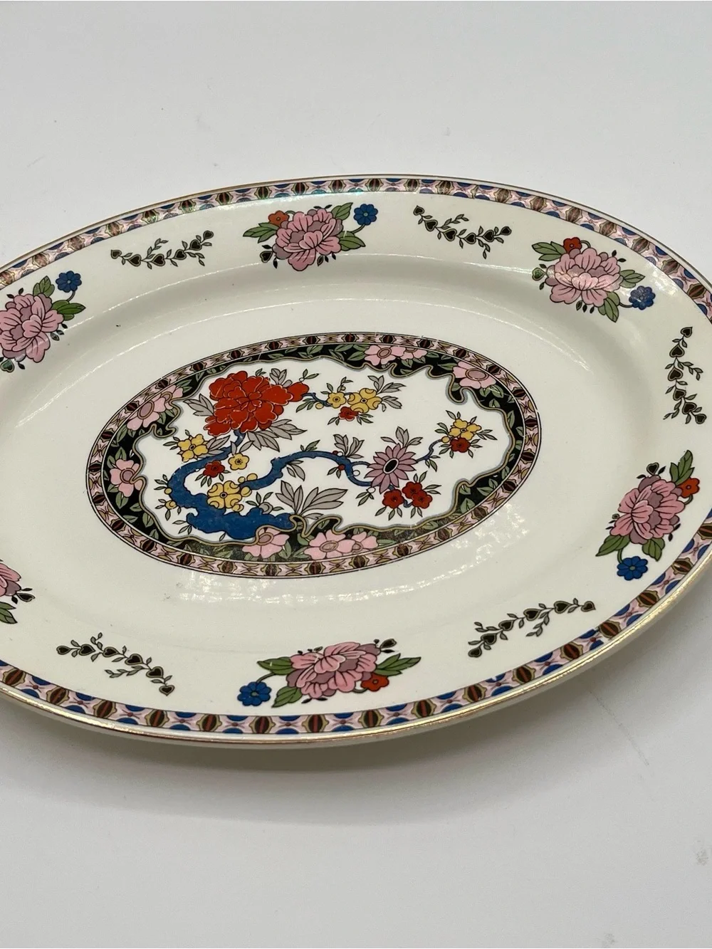 J & Meakin elegant cream