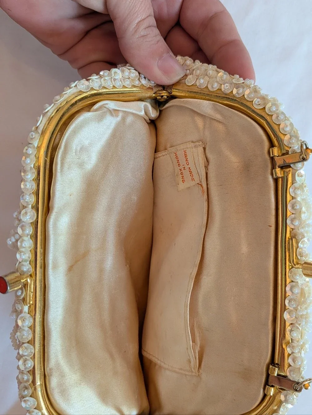 N/A elegant cream
