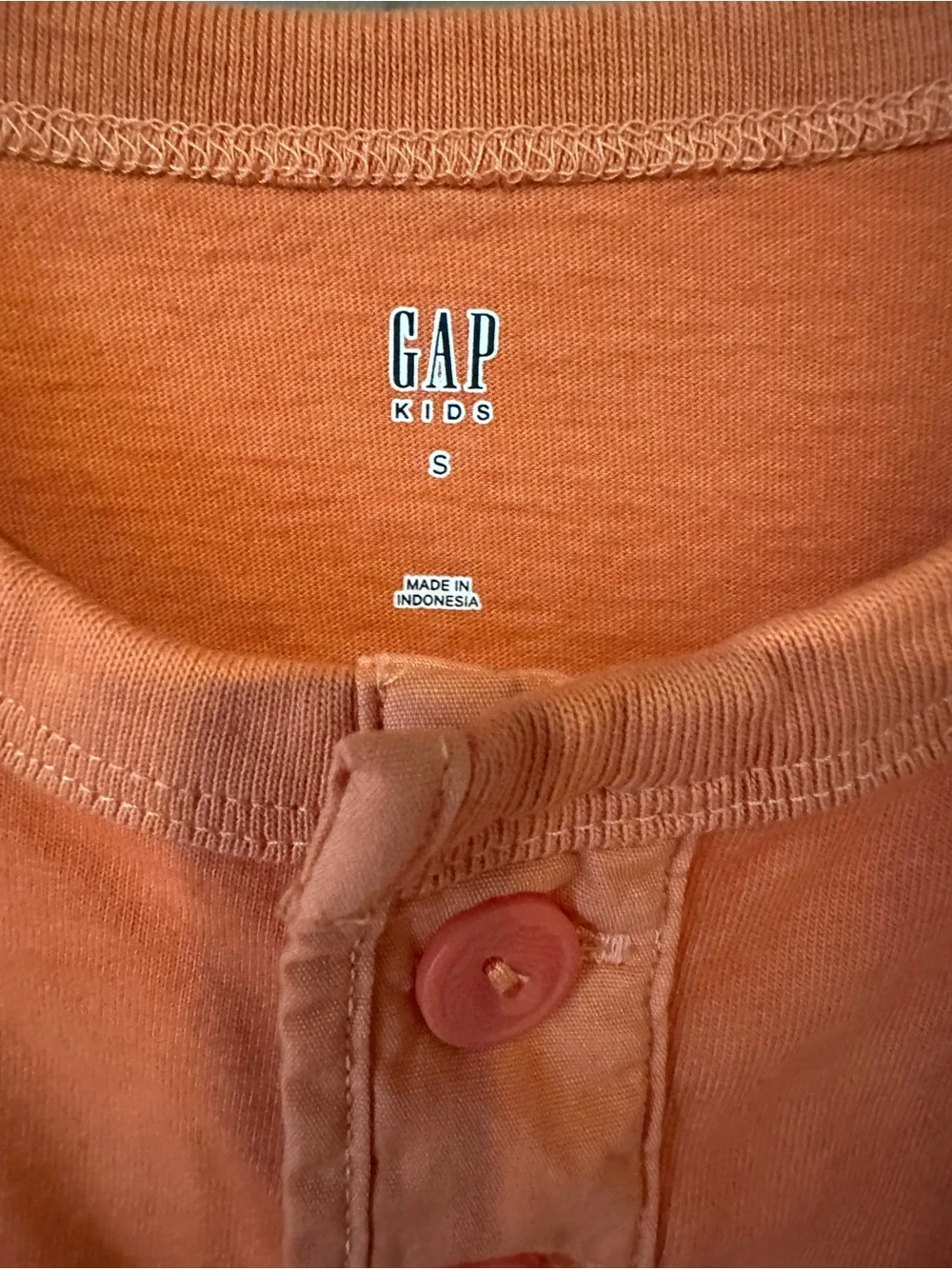 GAP henley short‑sleeve all