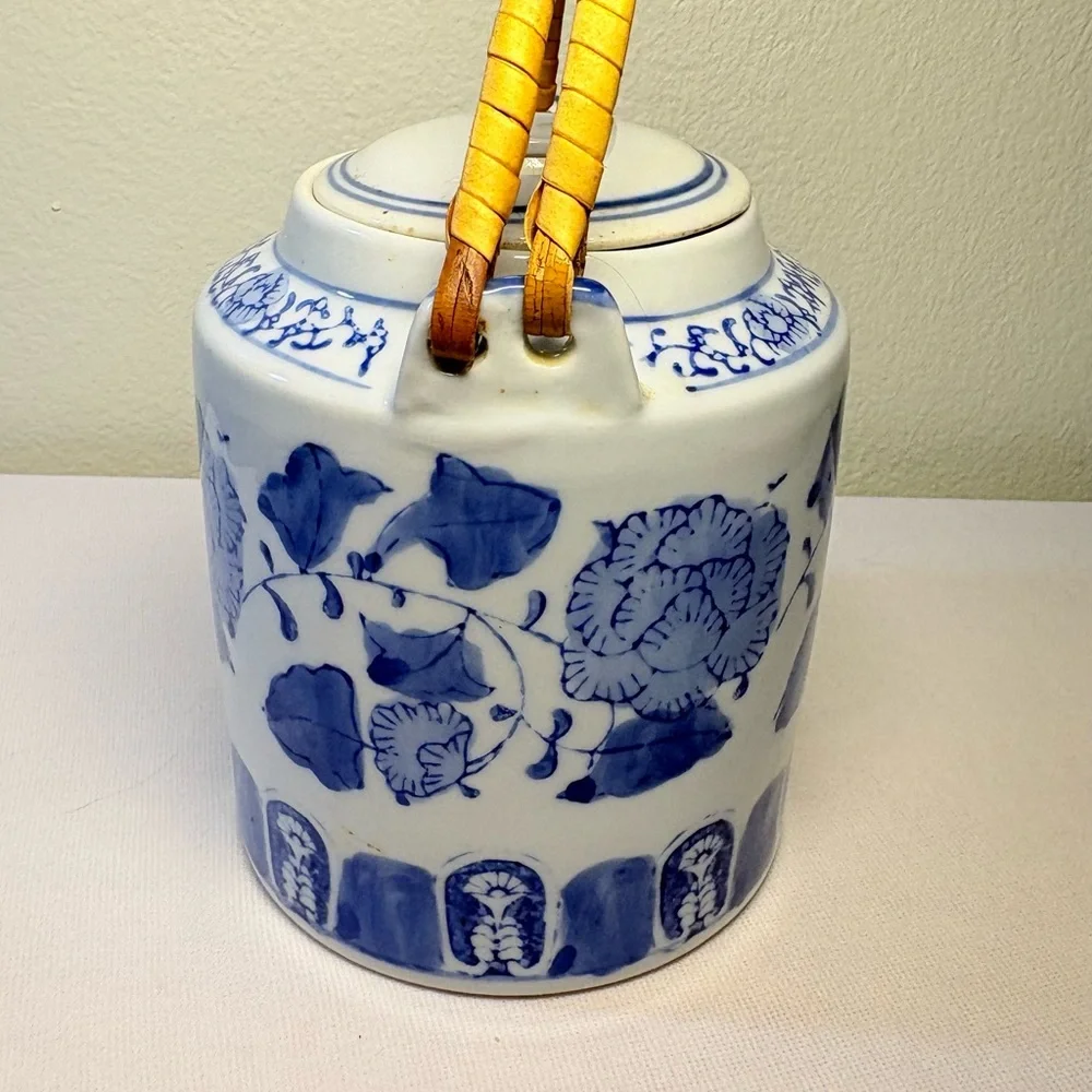 Vintage Ceramic Tea Pot with Double Handle Made in China 5.5 Inches Tall