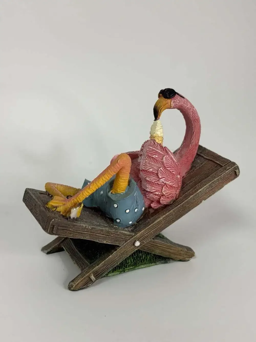 Flamingo Resin Figure Relaxing In Beach Chair 4”x3.5”x1.5”