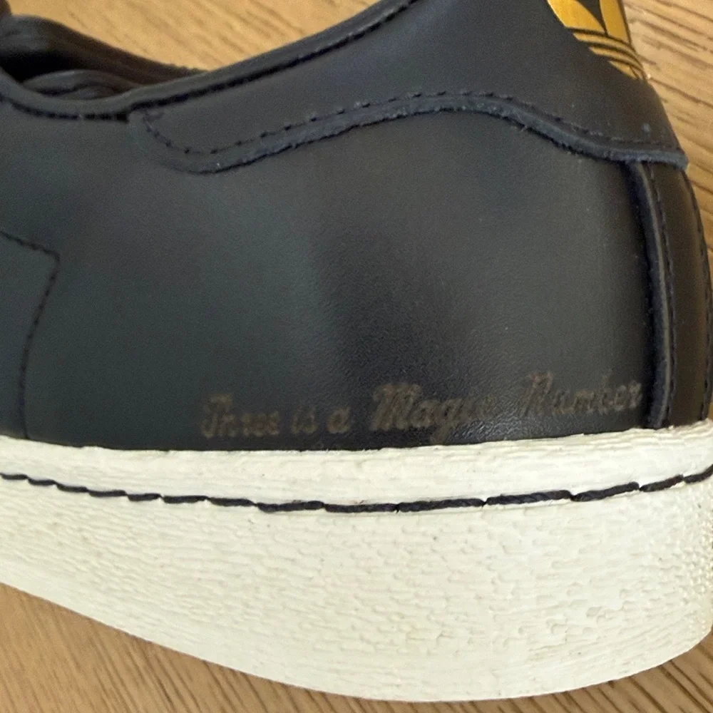 adidas reposhing this