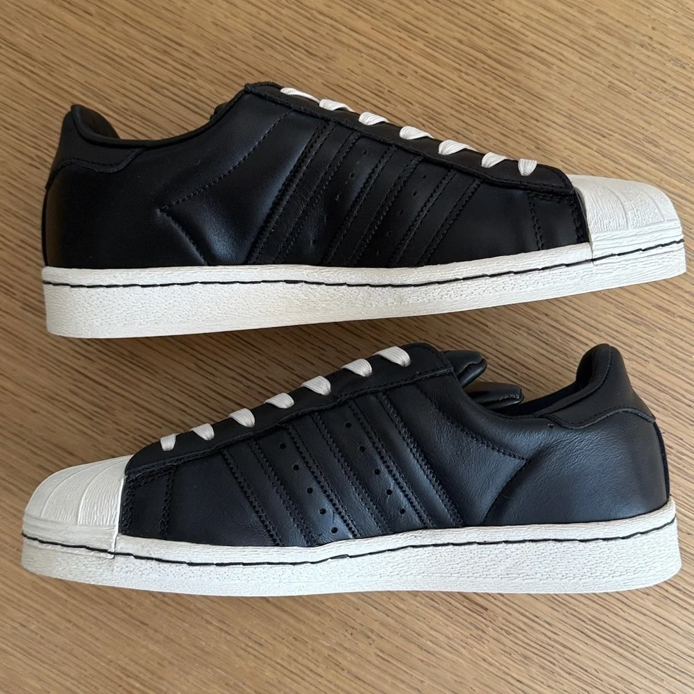 adidas reposhing this