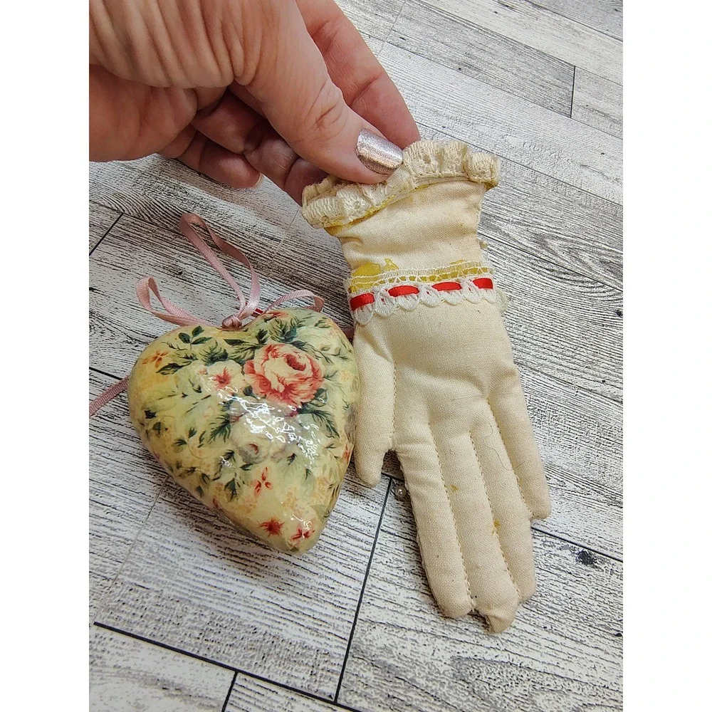 N/A vintage‑inspired romantic