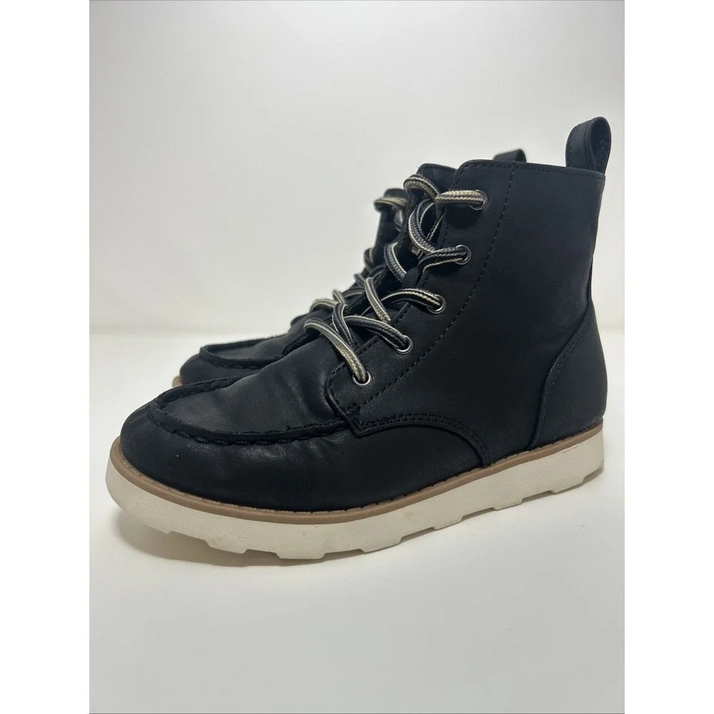 Cat & Jack Bosley Mock Toe Boots Kids Size‎ 1, Black/White Lace Up, Side Zipper
