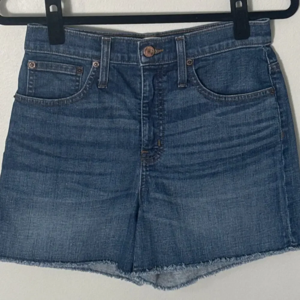 J. Crew excellent pre