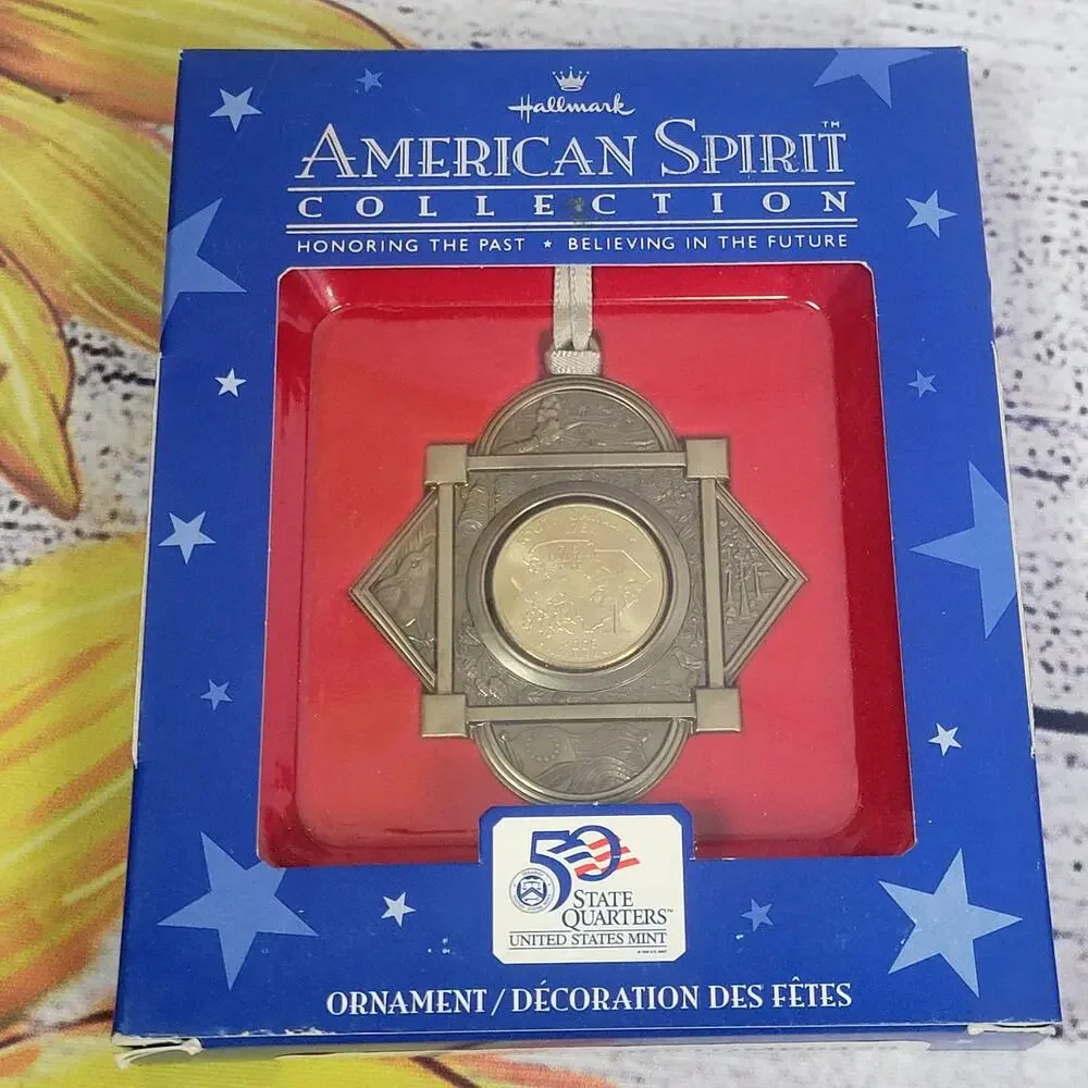 Vintage Hallmark American‎ Spirit Collection Ornament South Carolina