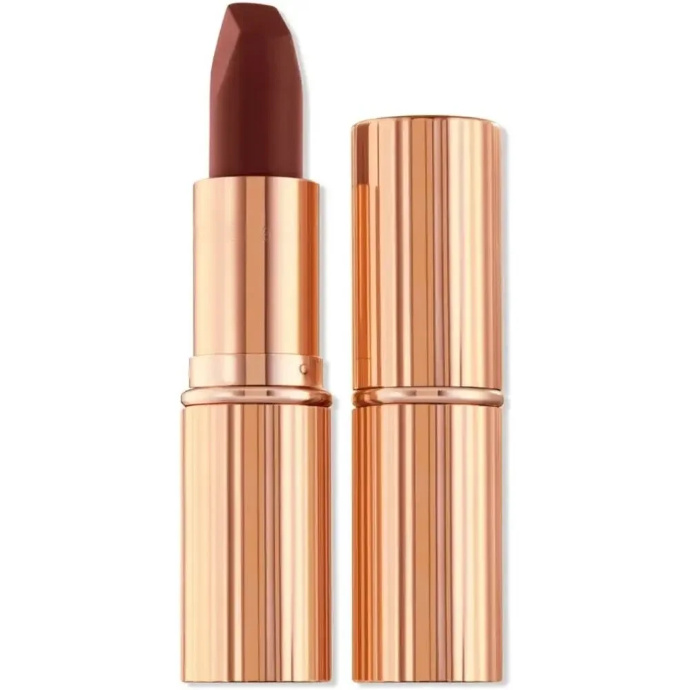 Charlotte Tilbury plum red