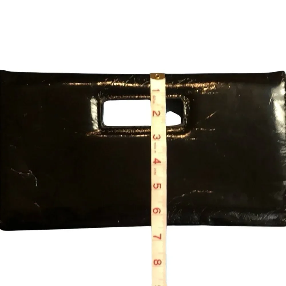 GAP black synthetic