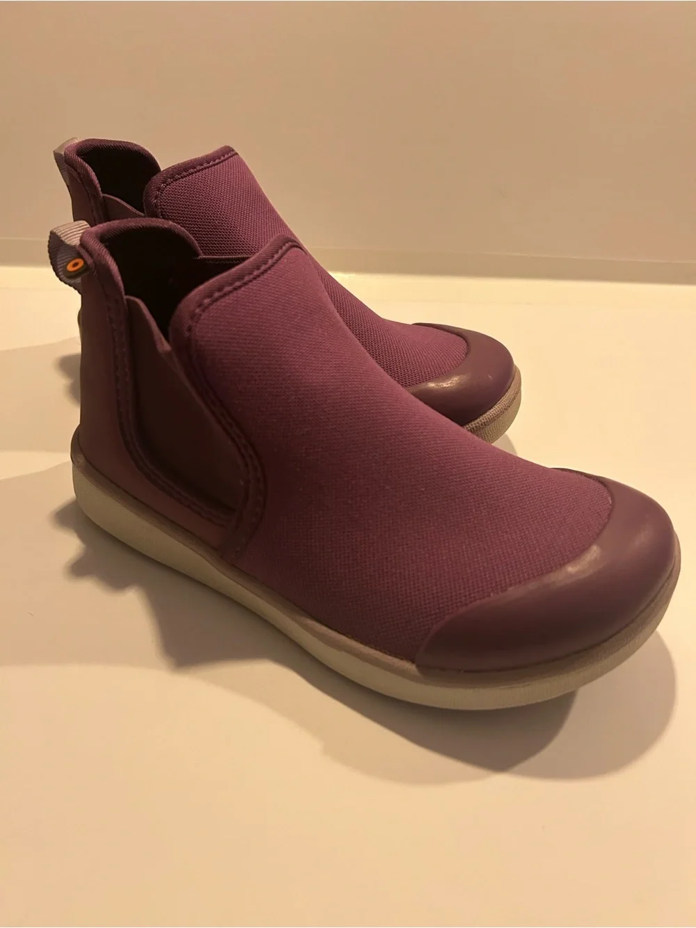 Bogs purple kicker