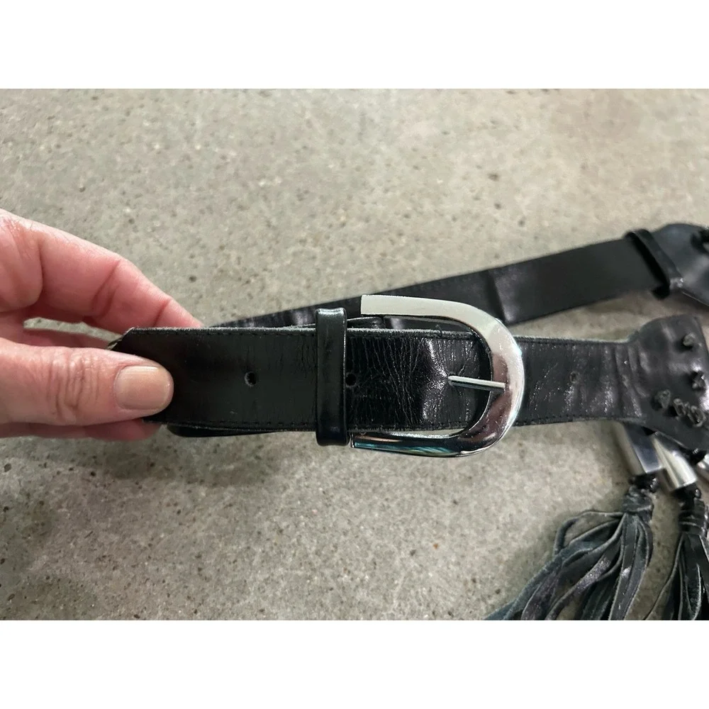 The Unbranded Brand unique belt