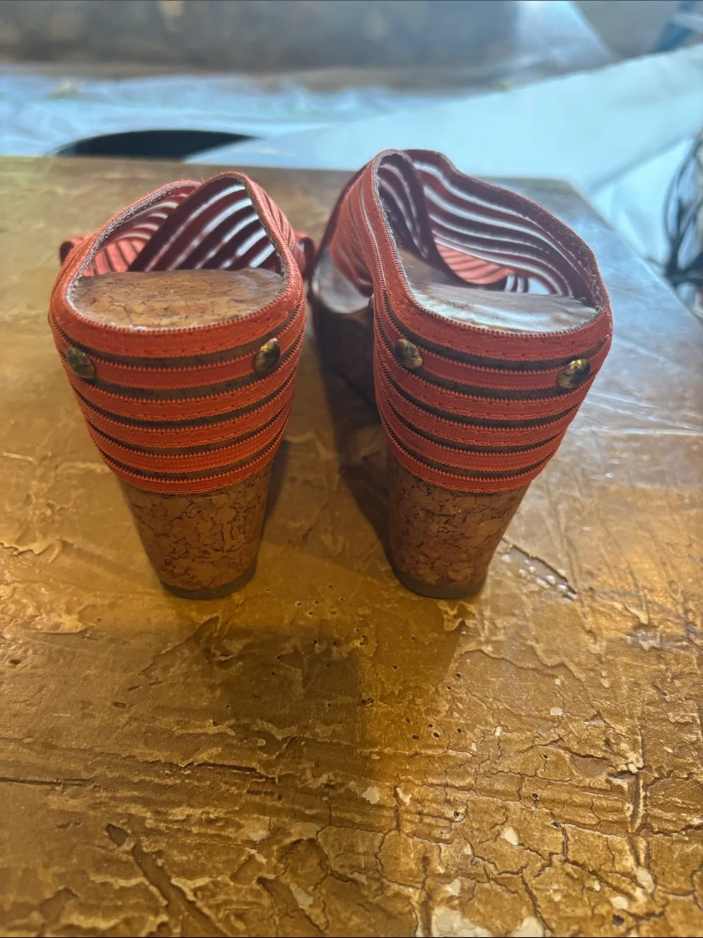 Cato slip wedge