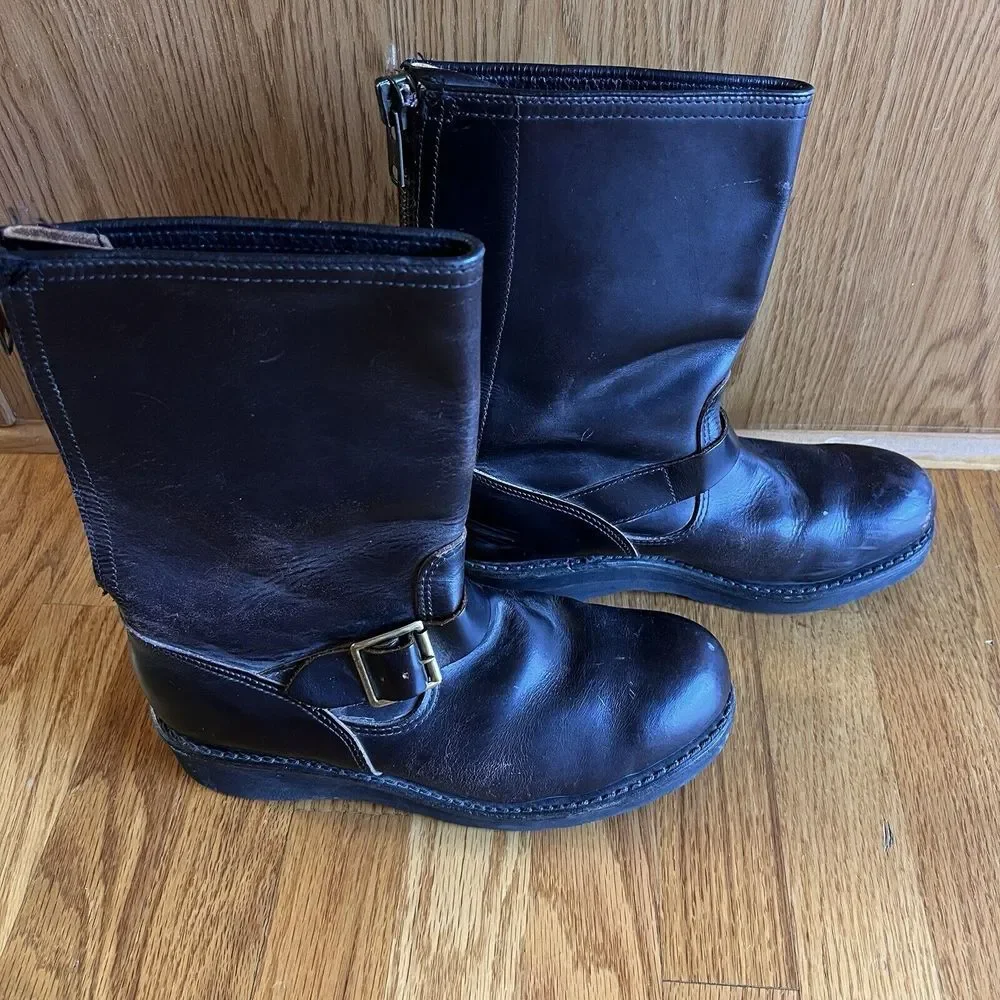 Thorogood back zip