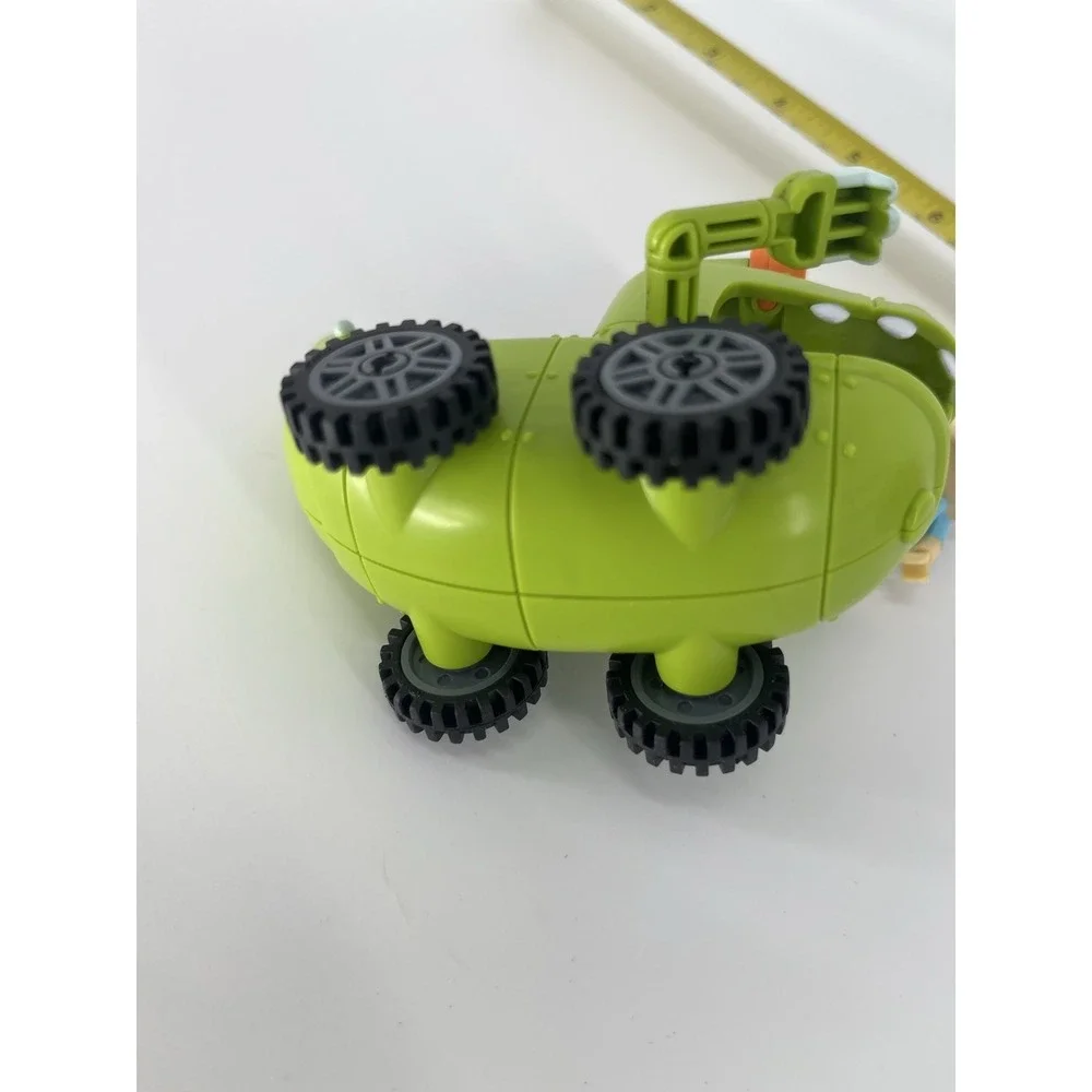 Rugrats Reptar Wagon Snap‎ & Switch Set w/ Tommy