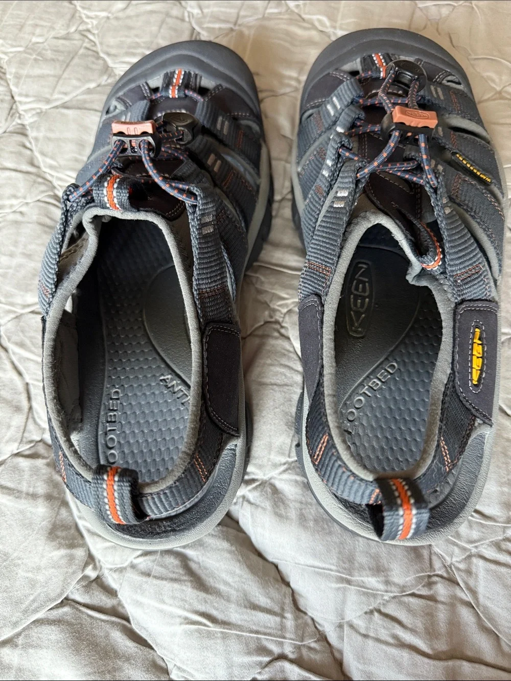 Keen like new