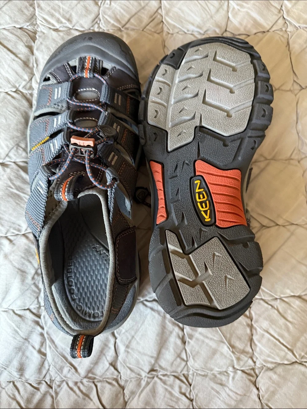 Keen like new
