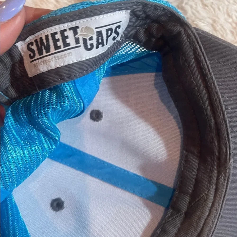 N/A stylish cap