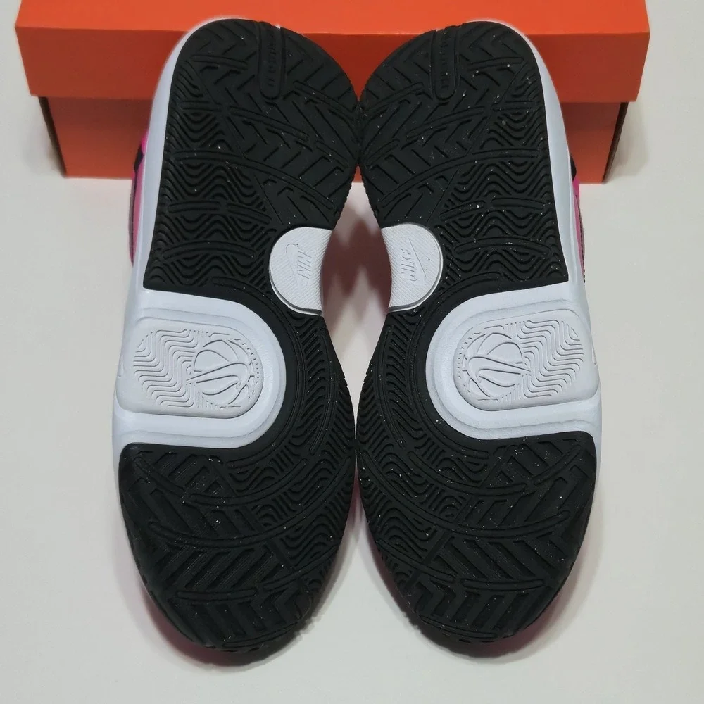 Nike team hustle