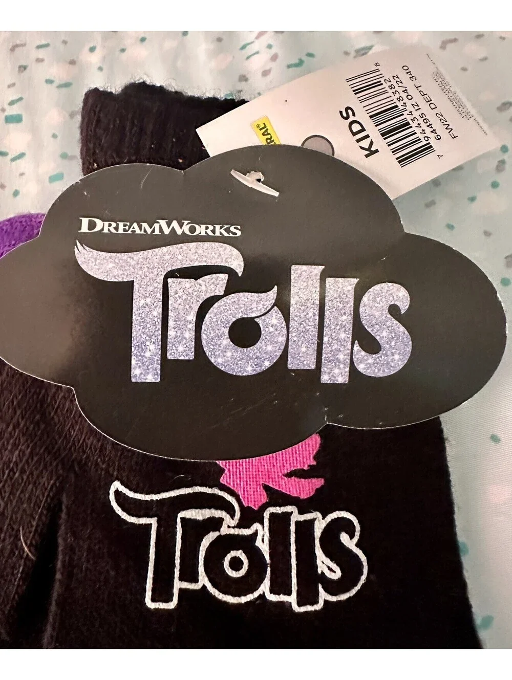 N/A trolls kids