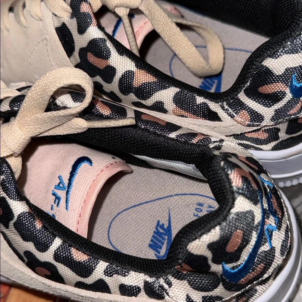 Nike 🐆💙… mmmhmmm…