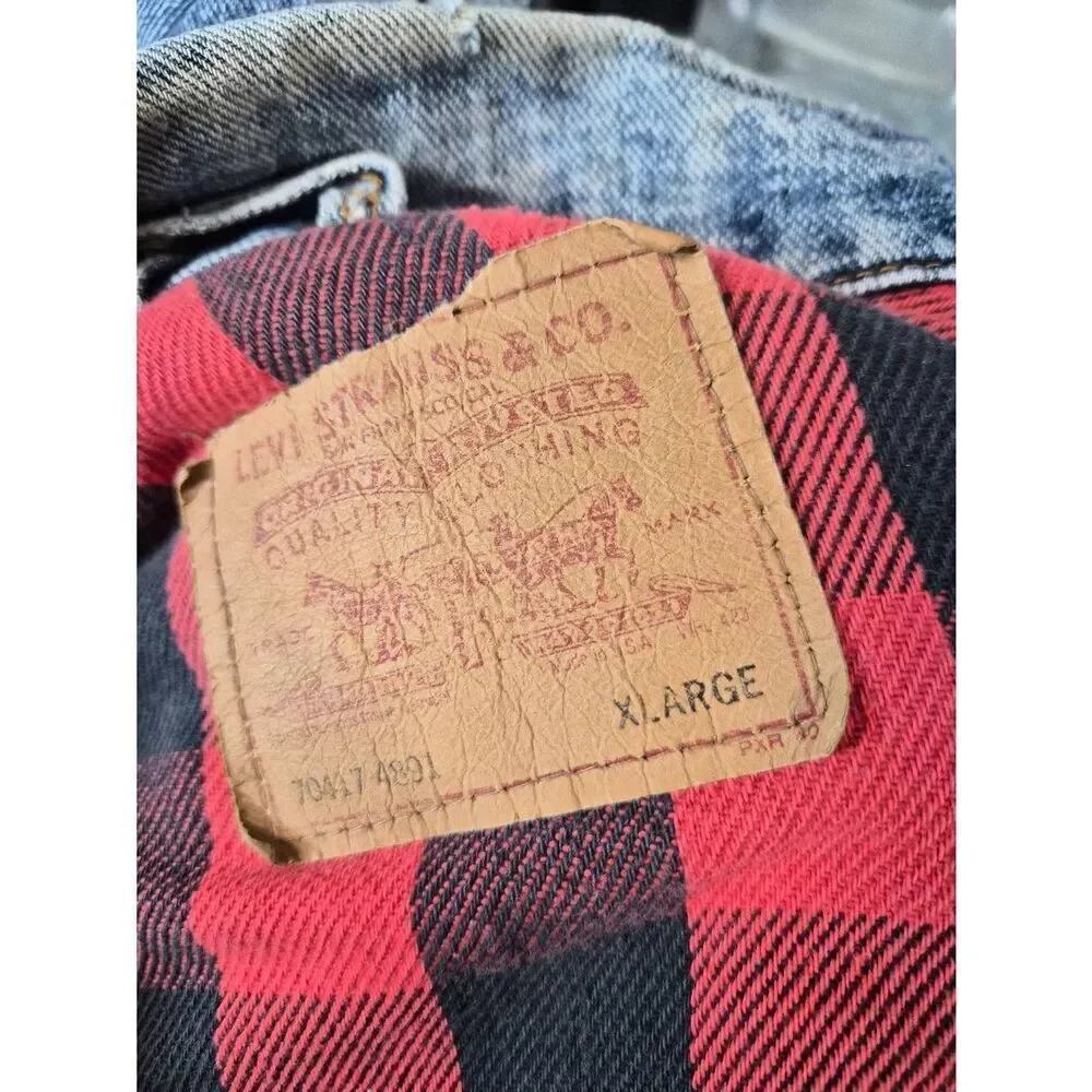 Vintage Levi's denim jacket
