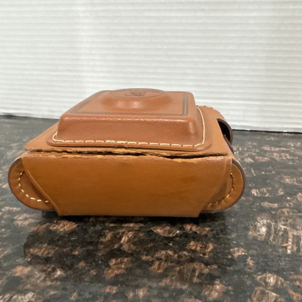 Beacon case has