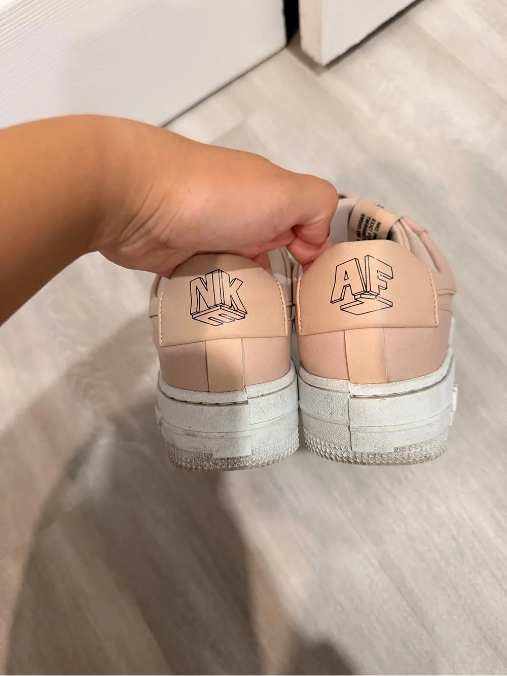 Nike soft blush