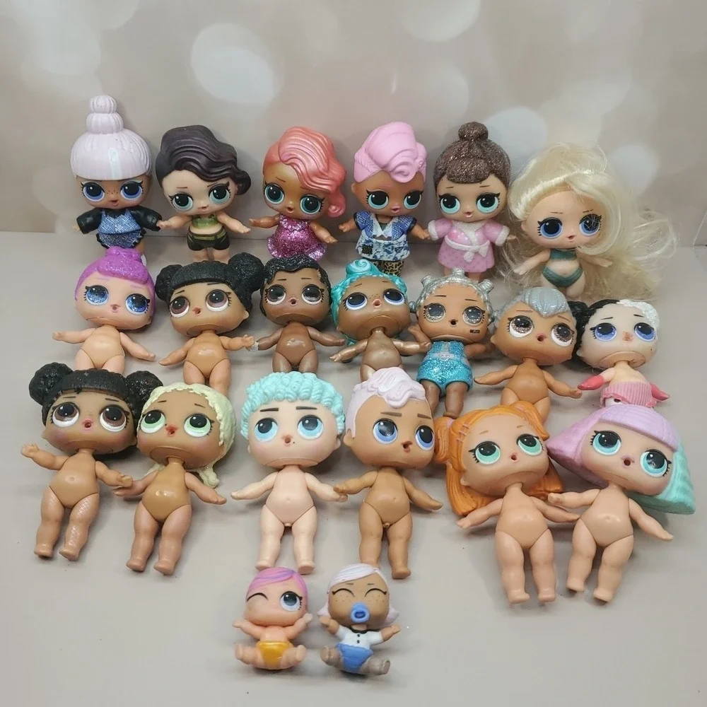 Large‎ LOL SURPRISE Lot Of 21 Dolls & Babies