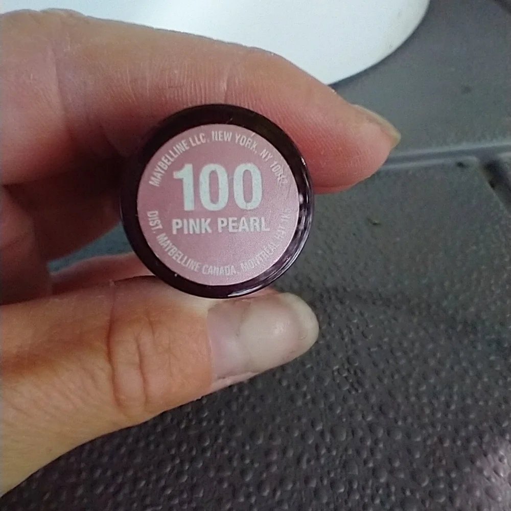 Maybelline mineral power