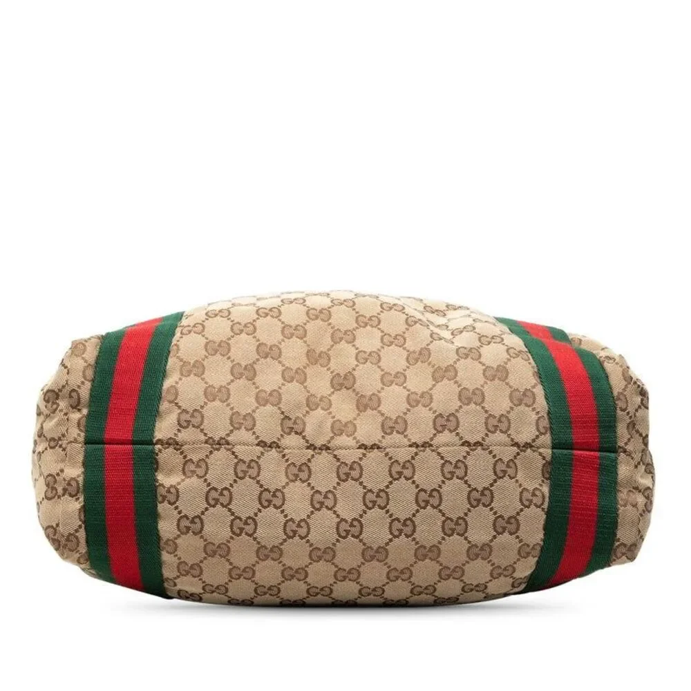 Gucci delivery duty