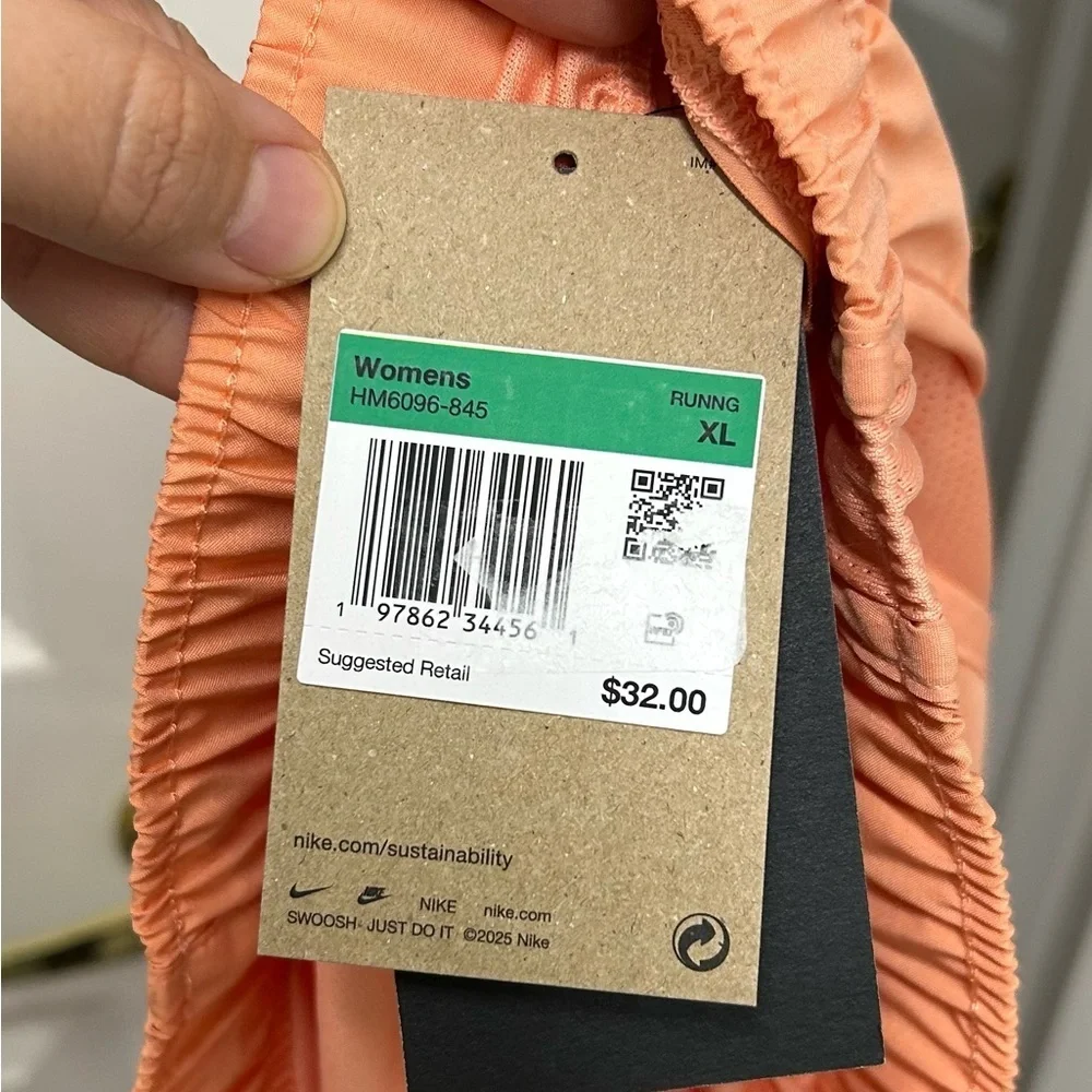 Nike new tags
