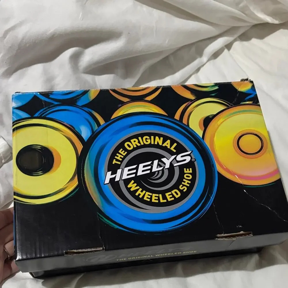 Heelys 3 Colorful wheeled shoe new in box NWT