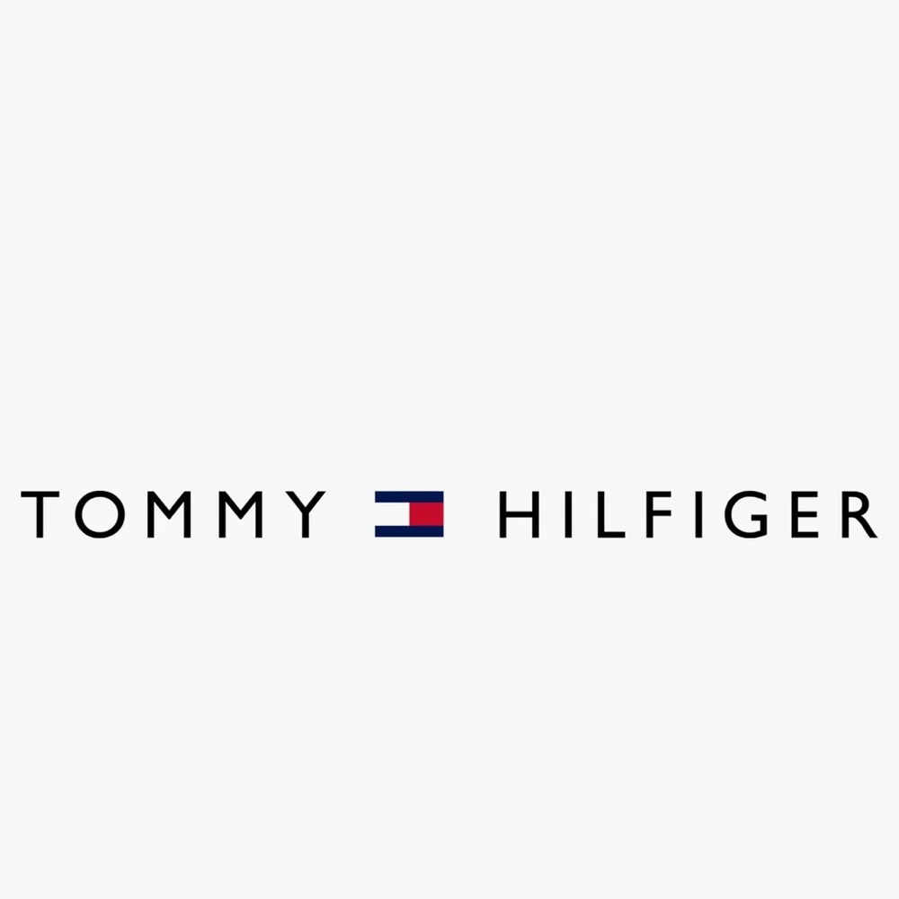 Tommy Hilfiger step into