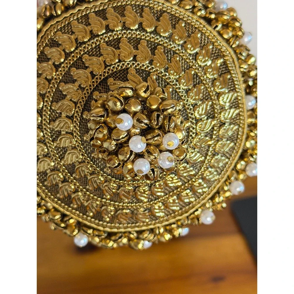 Ramla shimmer gold