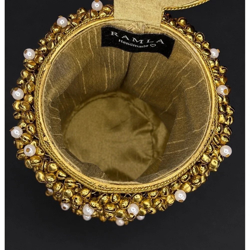 Ramla shimmer gold