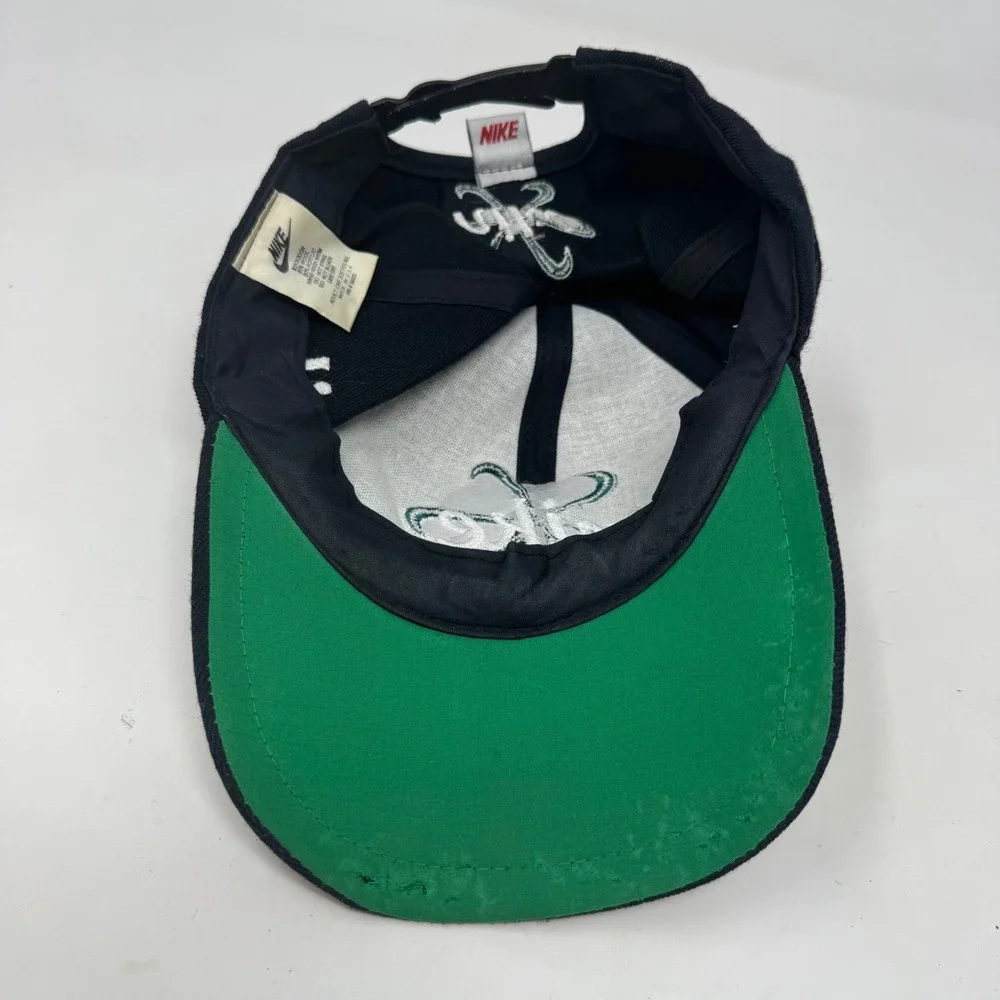 Nike vintage green