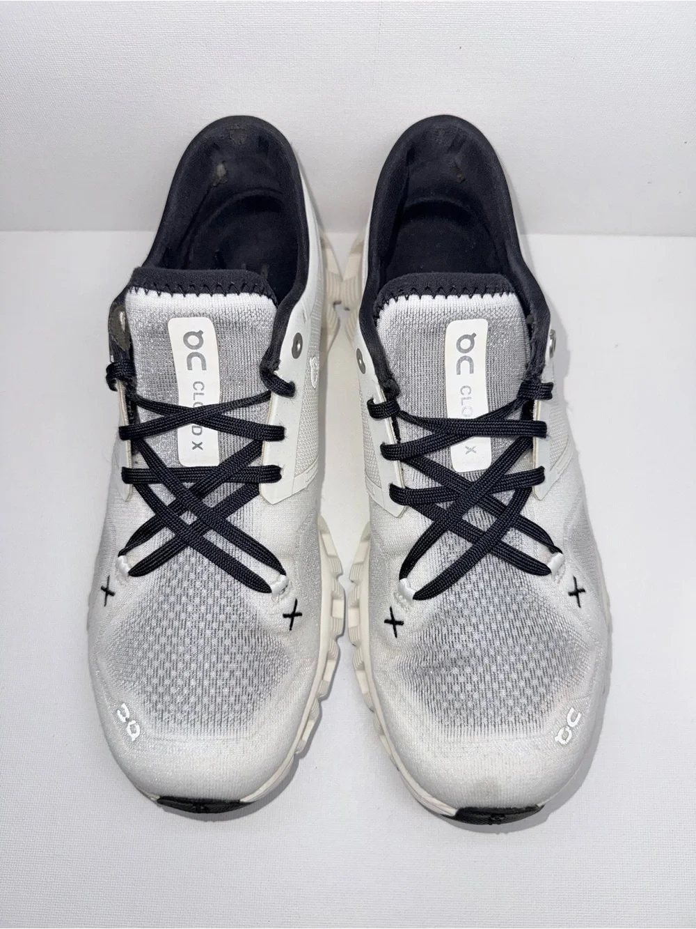 On Running breathable mesh