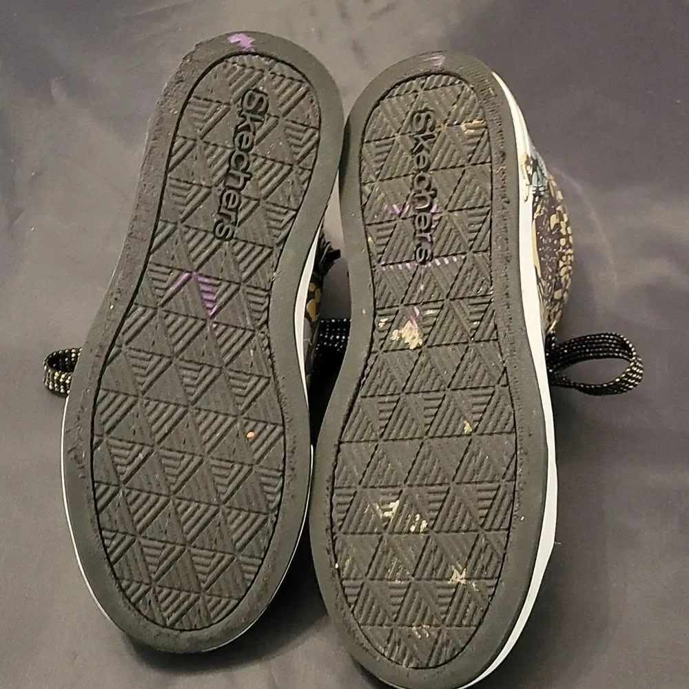 Skechers black leopard