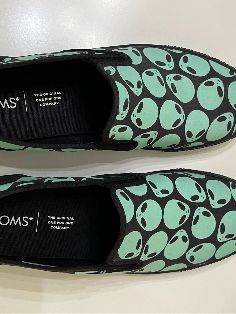 Toms slip shoes