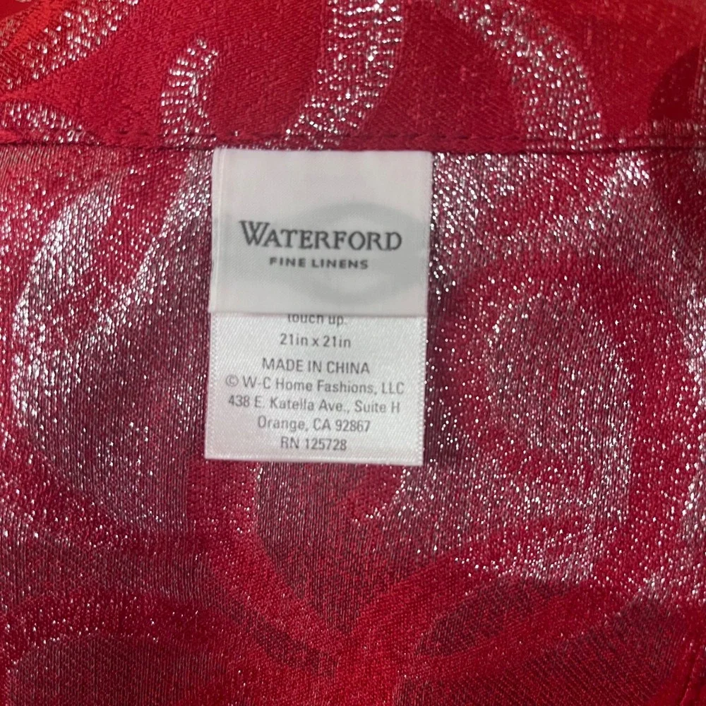Waterford Napkins 6pc 21x21 Red Silver Excellent Vtg Glitter Scroll Metallic