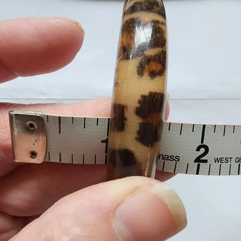 Leopard Animal Print Bangle Bracelet Acrylic-Lucite Vintage 1980s Retro Boho