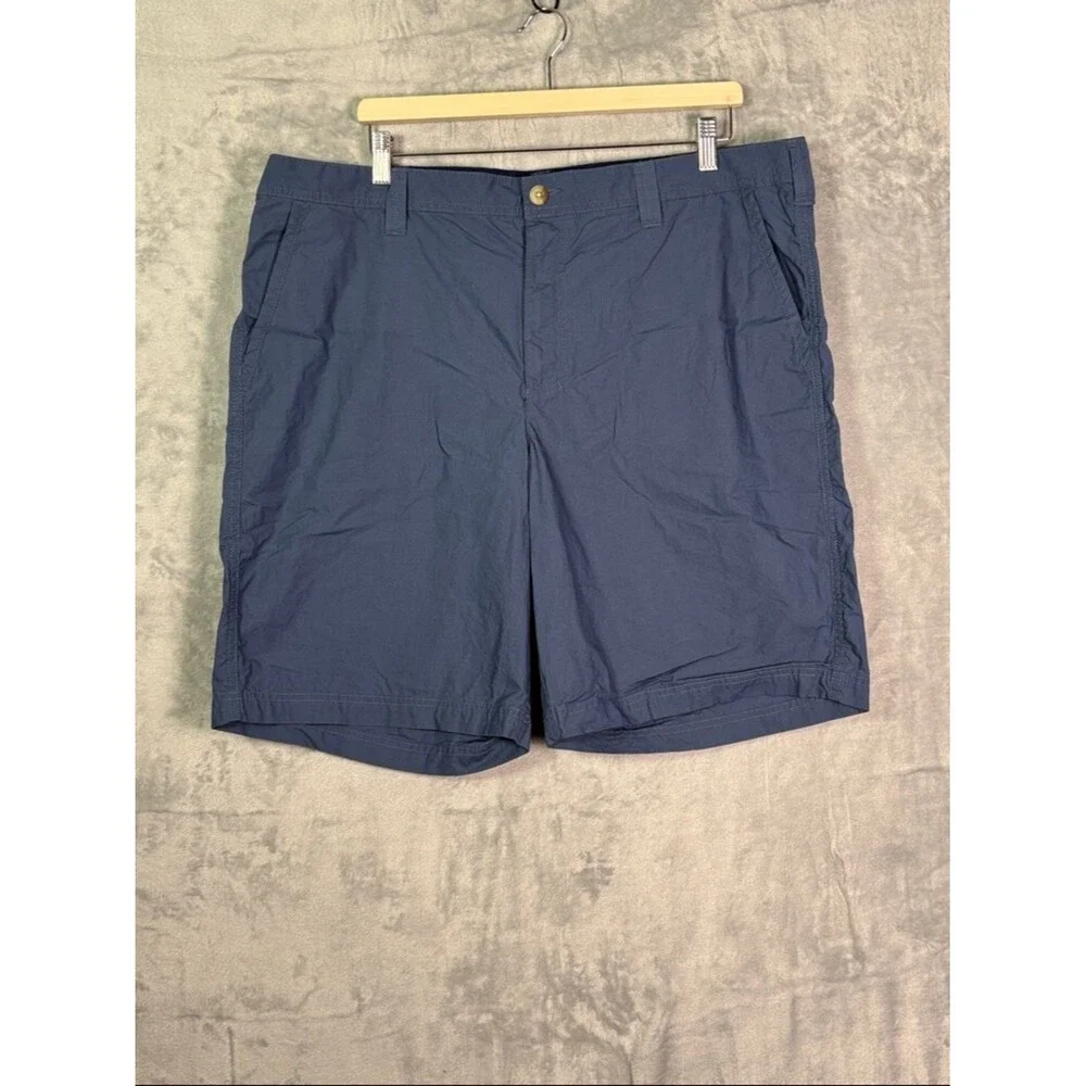 Columbia Blue Lightweight Athletic Shorts Size 40