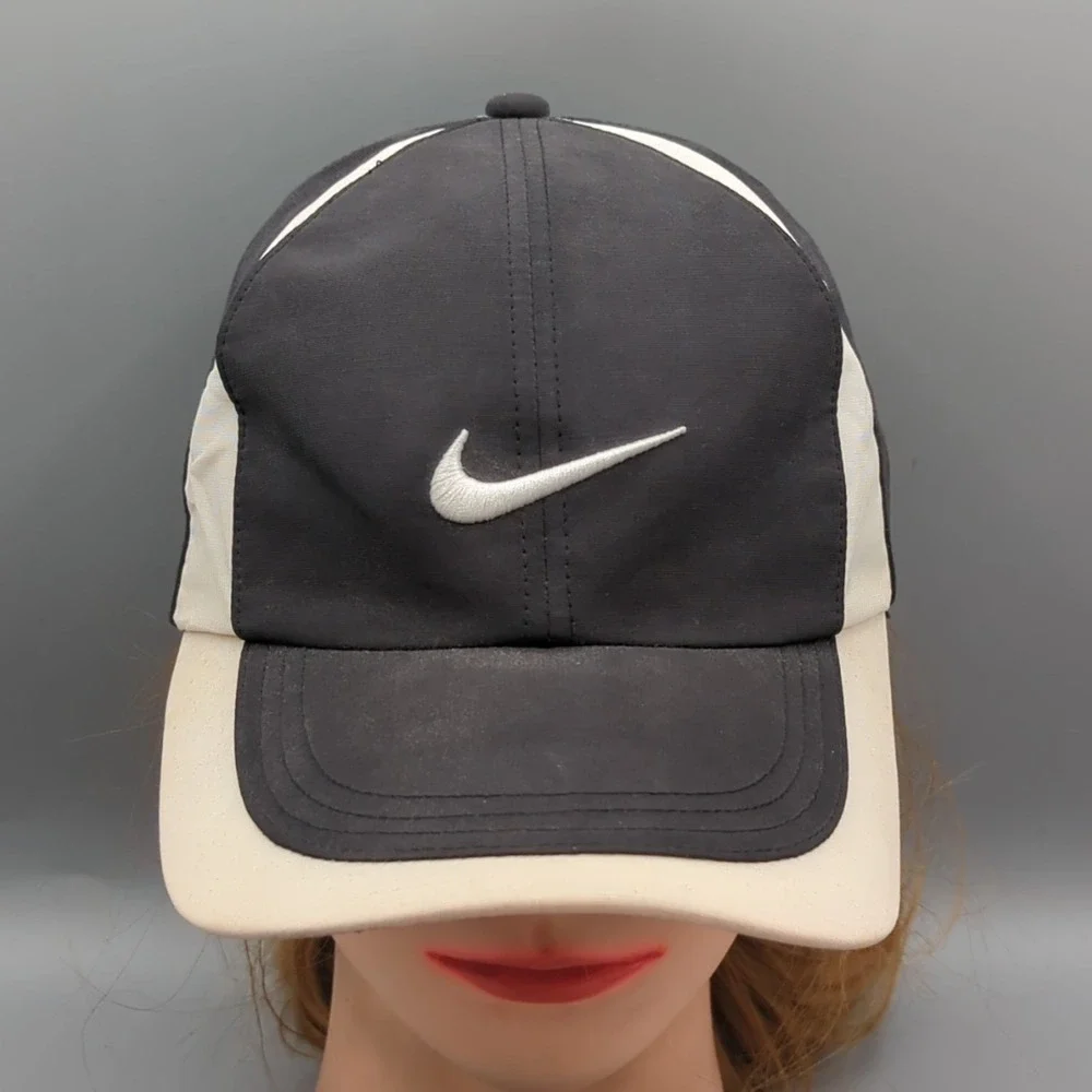 Nike golf hat