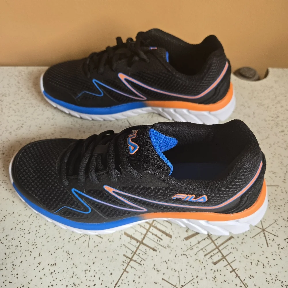Fila stylish nwot