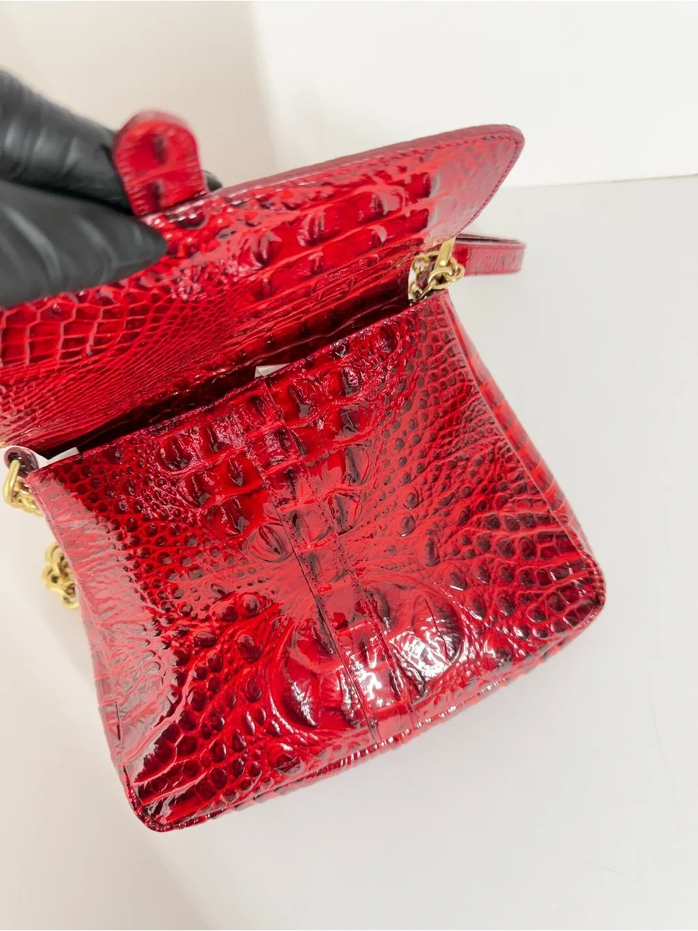 Brahmin vtg red